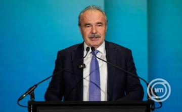 Nagy István szerint felháborító, hogy Brüsszel a gazdák pénzét elvenné